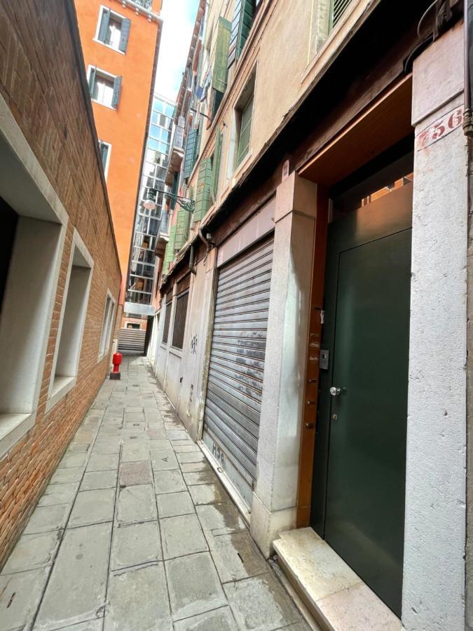 San Marco Luxury Apartments Steps From St Marks Veneza Exterior foto